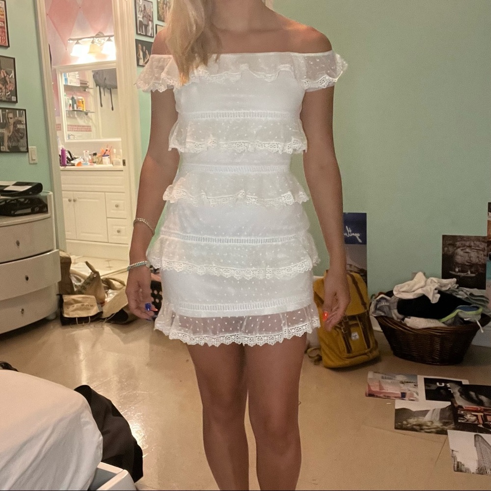 White lace dress